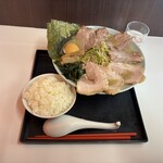 ラーメンショップ - "ネギチャーシューメン"1,650円に"味付玉子"150円をトッピング＆"ライス"200円♪