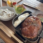 NICO'S CAFE&TABLE - 