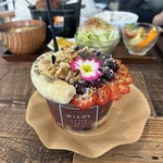 NICO'S CAFE&TABLE - 