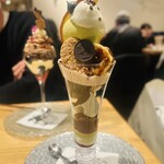夜パフェ専門店 パフェテリア パル - ピスタチオとチョコレート