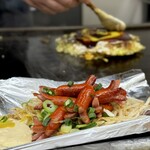 お好み焼き ふじや - 「タコさんウインナー」 
        ウインナー、カレー粉、もやし  ( ﾟ∀ﾟ)・;’.、ｸﾞﾊｯ!!  