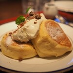 ウエスト珈琲ハウス - 料理写真:究極のパンケーキ　1200円