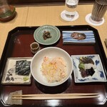 青蓮院門跡前 月おか - 