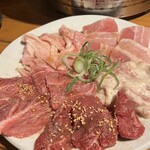 白金ホルモン まる福 - 