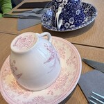 TEA ROOM KIKI - 素敵なカップ♡