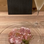 Tramont 人とワインと食卓と - 