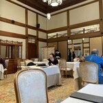 奈良ホテル - ディナー席とは違う席に案内されました^_^