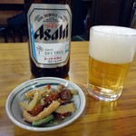 岡本 - 瓶ビール（中瓶）550円也。