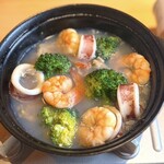 だしージョ dining＆bar nico - 海鮮だしのだしージョ。海鮮の優しい旨味