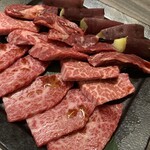 近江うし焼肉 にくTATSU - 