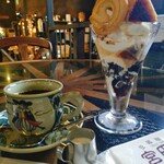 宮田屋珈琲レンガ館 Cafe - 