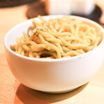 だしージョ dining＆bar nico - 〆の中華麺、出汁をたっぷりり吸った麺は絶品。