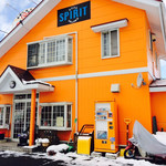 Cafe SPIRIT - POPな外観^ ^