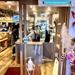 トーホーベーカリー - 買い物終わって出口