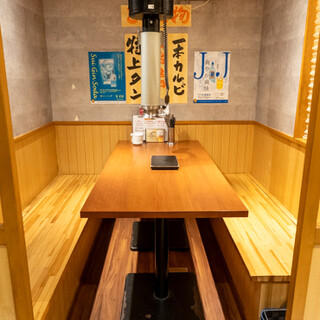 半個室完備◎換気に配慮したホルモン焼肉店