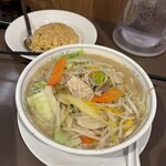 たんめん専門店 百菜 - 料理写真: