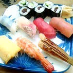 神田笹鮨 - 冬の中にぎり。美しい。