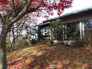 Teuchi Soba Shinano Ya Kichibee - テーブル席側より　秋