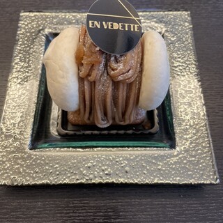 アン ヴデット_1