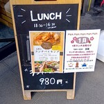 With BAR - 毎月1回はお邪魔しています！