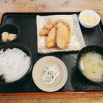内浦漁協直営 いけすや - 活まだいふらい定食：1540円、タルタルソース：55円