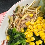 ラーメンショップ マンザイ - ネギ味噌マンザイラーメン　海苔をよけたところ