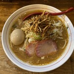 東京味噌らーめん 鶉 - 料理写真:味玉みそ