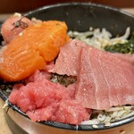 寿司芳 - ネギトロに中トロとサーモン