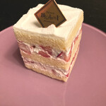 パティスリー ビガロー - ショートケーキ