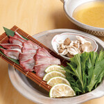 泳ぎカワハギと冠地どり 五十六屋 - 