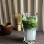 カフェ＆ビストロ あん - 茶三代一さんの本格抹茶を使用した抹茶ラテ