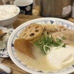 野菜を食べるごちそうとん汁 ごちとん ホワイティうめだ店 - 