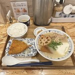 野菜を食べるごちそうとん汁 ごちとん ホワイティうめだ店 - 
