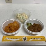 菜月 - エビチリ　　ポテサラ　　煮込みハンバーグ