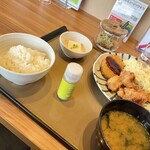 やよい軒 - 料理写真: