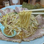 ラーメンショップ椿 - 麺アップ