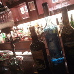 バー クラスター - 鮮烈で痛烈で強烈な個性・・それがアブサン！(｀･ω･´)