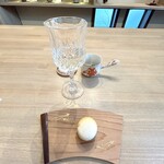 立礼茶席 SAHARI - はじまりの一煎 、オリジナルマカロン
