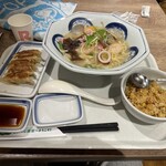 リンガーハット - 料理写真: