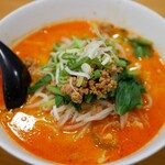 龍園 - 料理写真:坦々刀削麺