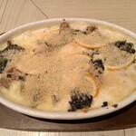 よつ葉ミルクプレイス - 神威豚とレモンのチーズたっぷりドリア