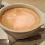 よつ葉ミルクプレイス - デカフェカフェラテ