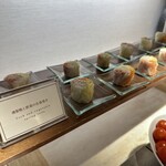 バーホテル 箱根香山 - 燻製鴨と野菜の生春巻き