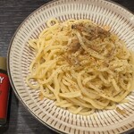サンクゼール・久世福商店 - 料理写真:きのことちりめんじゃこのこく旨ペペロンチーノスパゲッティ