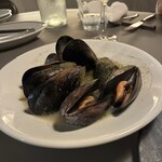 ワインと日本酒のお店 ル ジャングレ - 