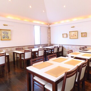 温かみのある癒しの空間◆70名様まで対応！幅広いシーンに◎