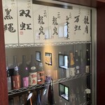 日本料理 TOBIUME - 素晴らしい銘柄のお酒が並んでます