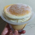 ファミリーマート 四日市西阿倉川店 - スフレ・プリン