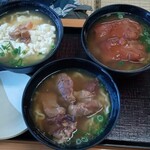 南部そば - 左上から時計回りに、ゆし豆腐そば、テビチそば、本ソーキそば