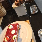 ブラッセリー＆ラウンジ 「シアラ」 - 